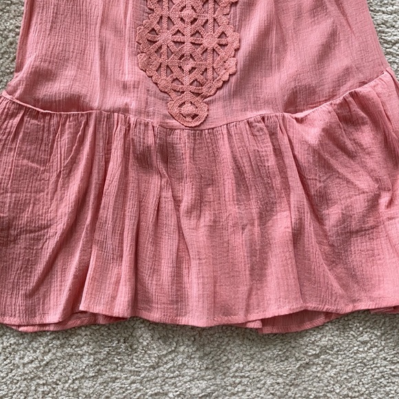 Peach/Blush Color Sleeveless Tunic - Picture 7 of 8